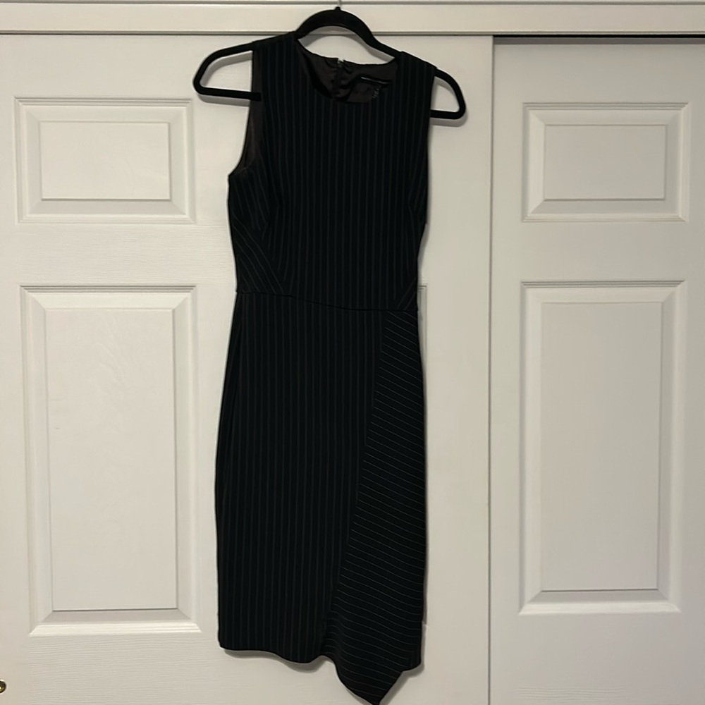 White House black market size 4